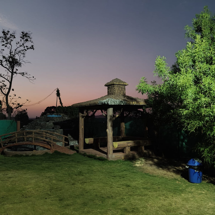 Romantic Places Near Indore for Couples That Offer Privacy and Nature | Golden Pearl Hotels & Resorts